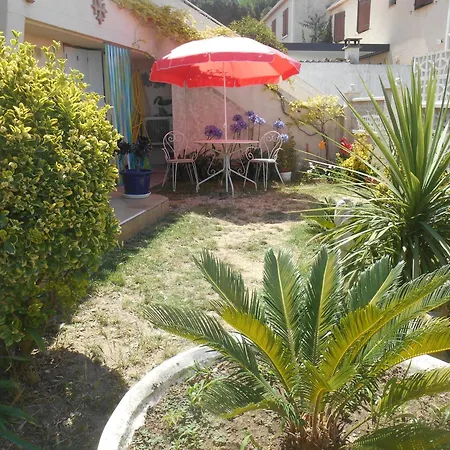 Apartament Joli Clim Au Calme Jardin 200 M Plages *